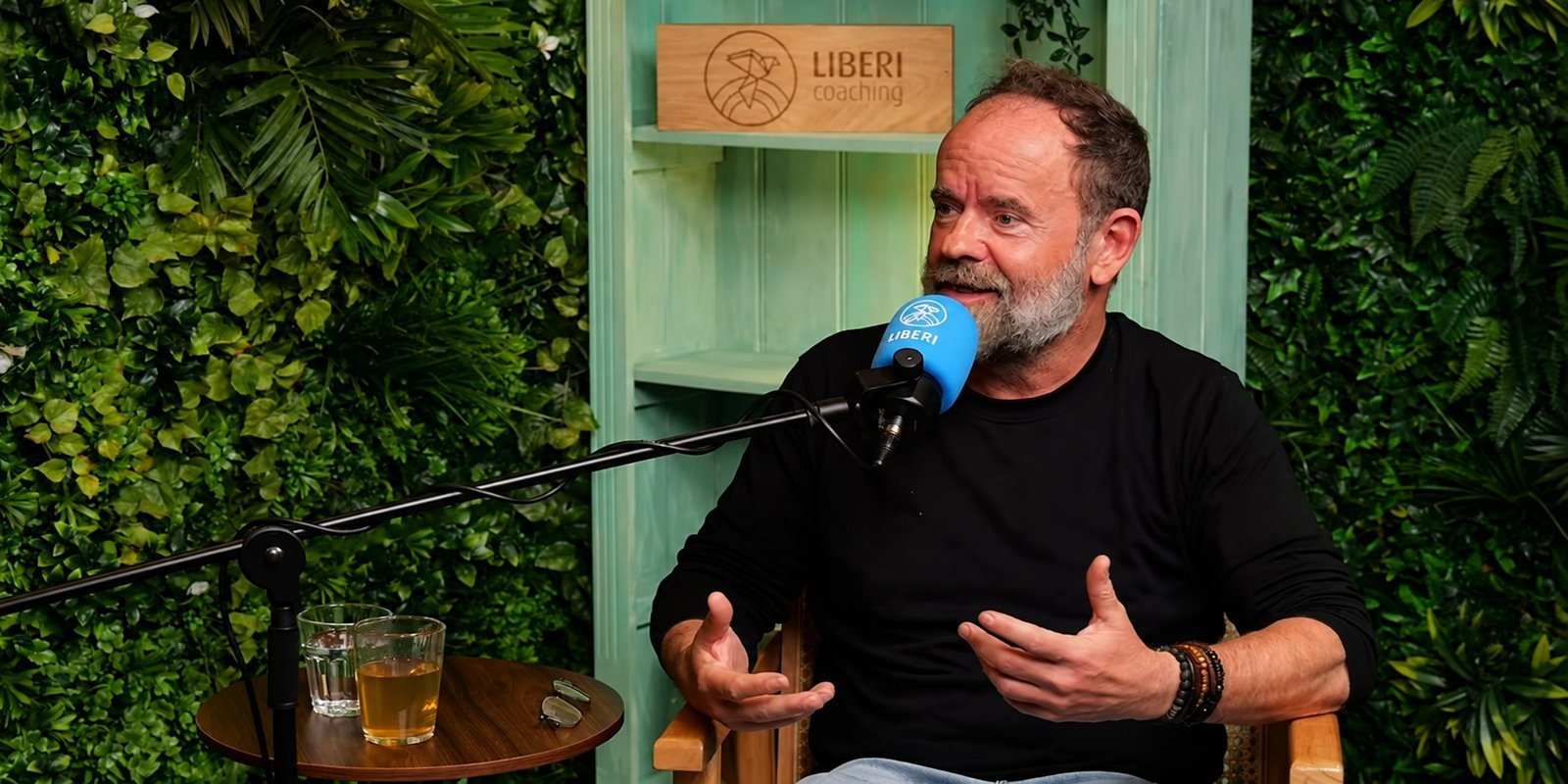 Marnix Pauwels in gesprek bij de podcast Weg van jezelf